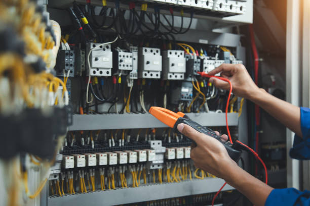 Best Electrical Outlet Repair  in Downey, CA